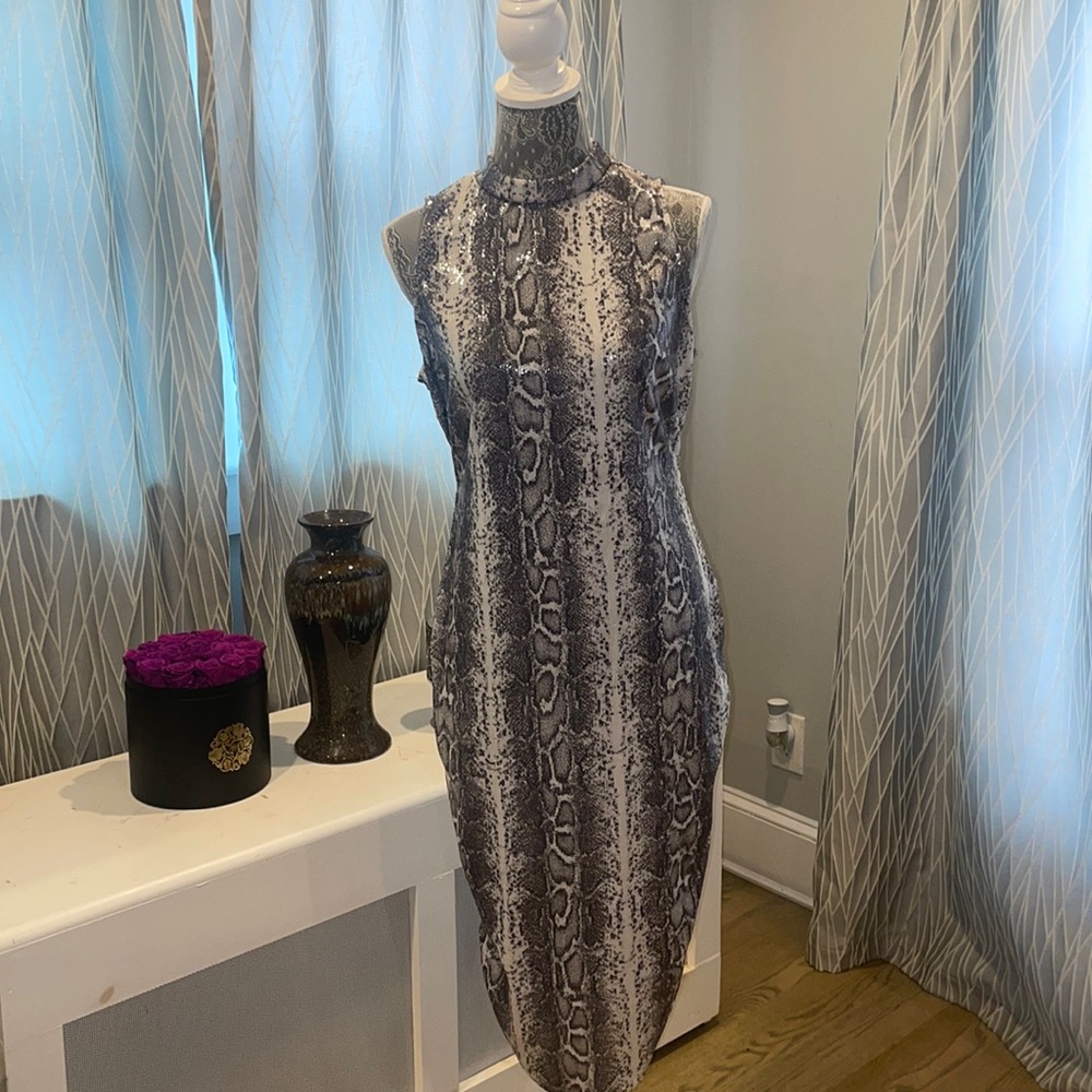 NWT Fashion Nova Sexy Sequins Black and White Midi Dress Size 1x